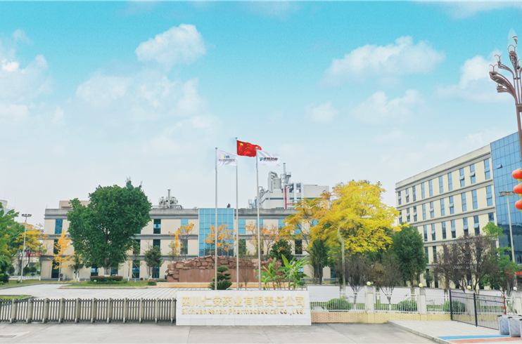 四川省委副书记、省长施小琳莅临四川J9九游会官网调研